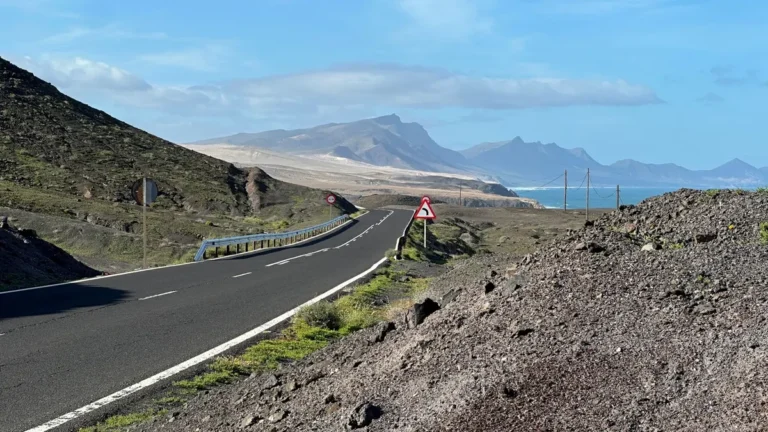 lanzarote słońce pewne pogodowy