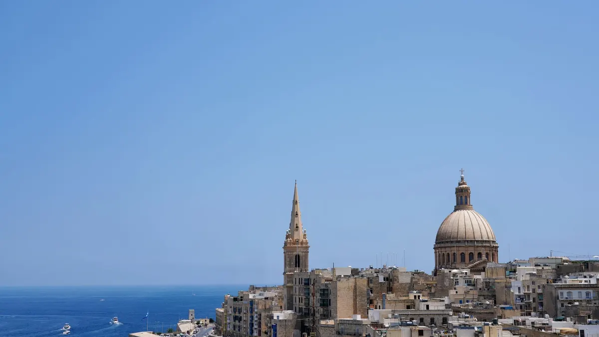 malta last minute pewną