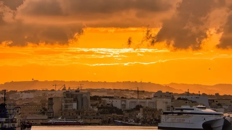 malta słońce pewne pogodowy