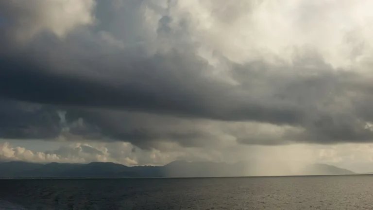 lecieć zakynthos pora deszczowa