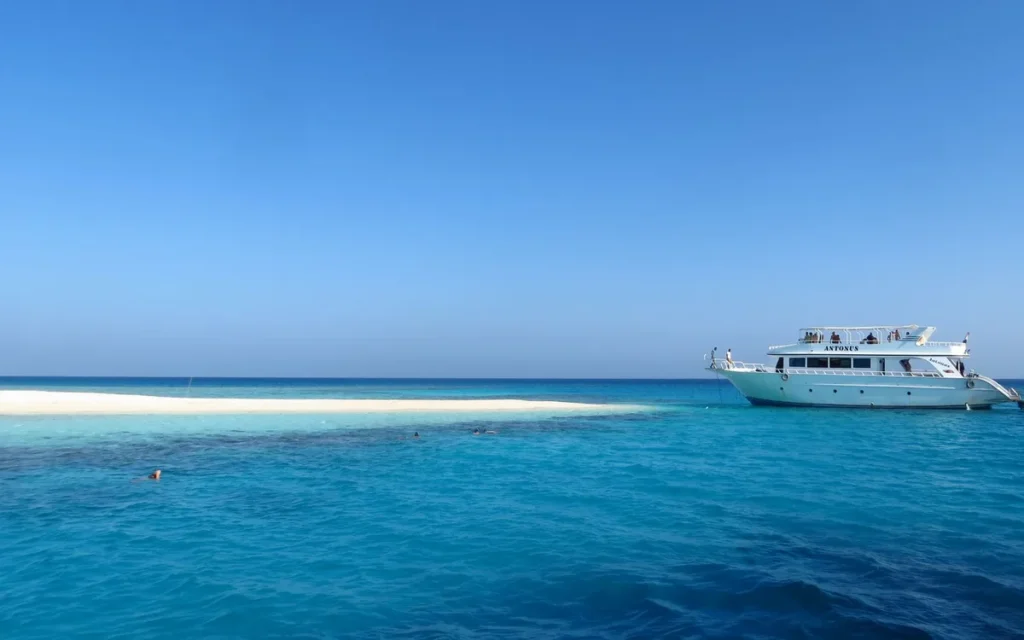 Morze Czerwone - kiedy najlepiej nurkować i snorkelować?
